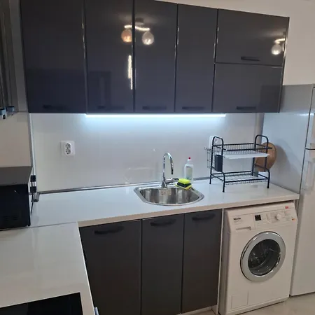 актив спорт гранд * פזרג'יק