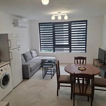 актив спорт гранд Apartment *