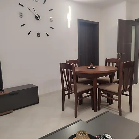 Apartment актив спорт гранд Pazardzhik