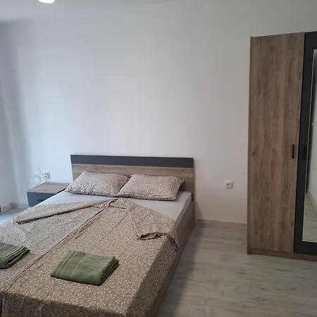 актив спорт гранд Apartment Pazardzhik
